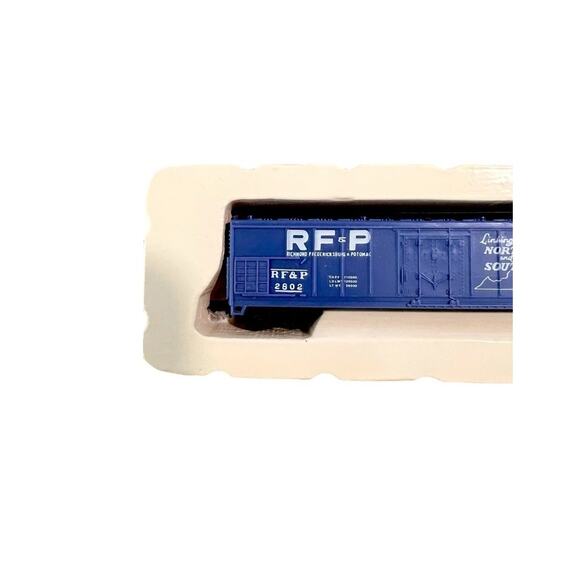 2 VINTAGE NIB Life Like RF & P and CNA Rail Box Freight Box Car N Scale - Picture 4 of 13